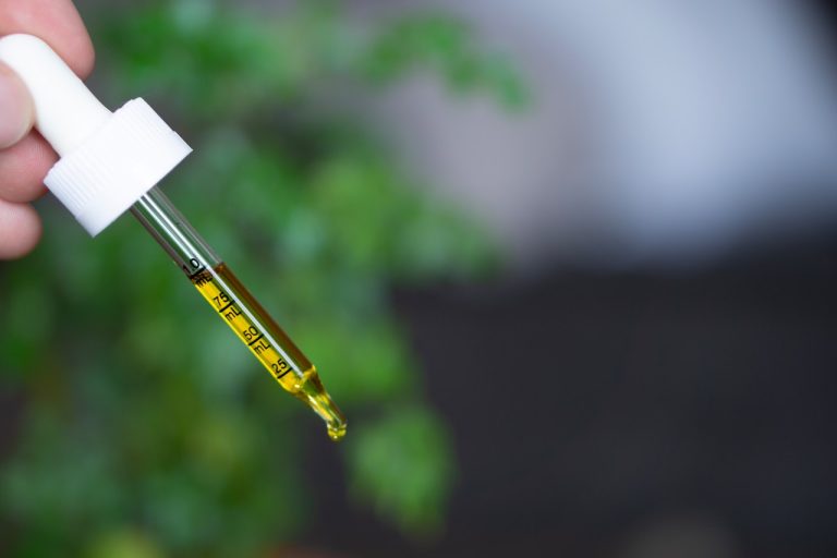 Tips for Finding The Best Deals on CBD Oil in The UK