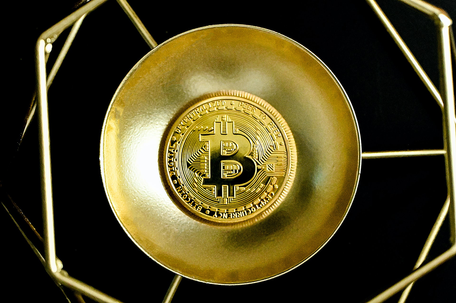 what-are-the-factors-deciding-the-value-of-1-bitcoin-abc-money