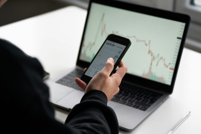 StoneBridge Experts Weigh In: Is Crypto Trading Suitable for You?