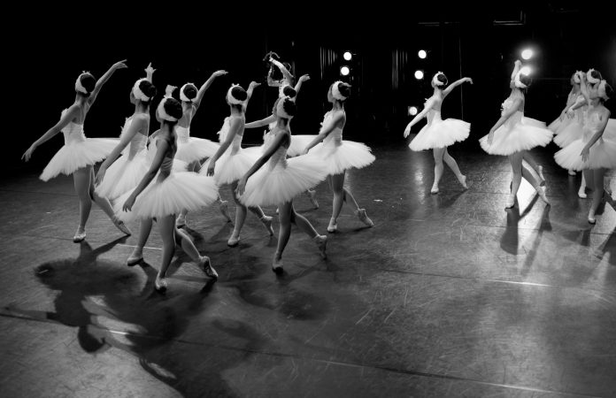 Royal Ballet School Dancers’ “Amazing Memories” of the “Wonderful and Priceless” Associate Programme